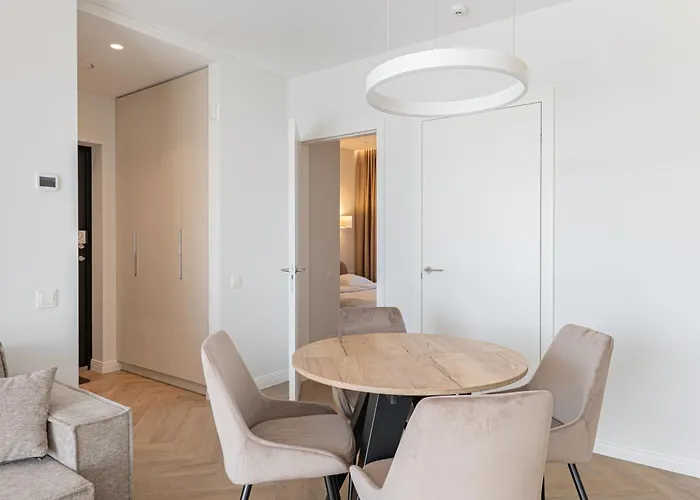 New Cozy 2br I Cohost Апартаменты Паланга