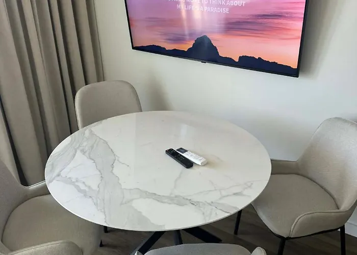 Апартаменты New Cozy 2br I Cohost Паланга